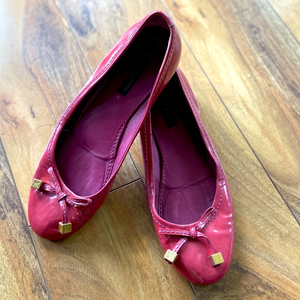 Louis Vuitton Purple Patent Ballet Flats